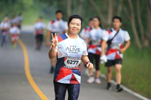 BIB: 6277
                            <button type="button" onclick="openModal(6357248)" class="btn btn-primary btn-sm float-right btn-popup" data-toggle="modal" data-target=".modal-high-quality">
                        <i class="fas fa-shopping-cart"></i> Add to Cart
                    </button>
                                            <button type="button" onclick="isThisMe(6357248, true)" class="btn btn-success btn-sm float-right btn-popup btn-isme hidden" data-toggle="tooltip" data-placement="bottom" title="นี่คือรูปของคุณใช่ไหม คลิกที่นี่เพื่อเอาเข้าอัลบั้ม">
                        <i class="fas fa-plus"></i> Add to album
                    </button>
                    <button type="button" onclick="isThisMe(6357248, false)" class="btn btn-warning btn-sm float-right btn-popup btn-isnotme hidden">
                        <i class="fas fa-ban"></i> Remove from album
                    </button>