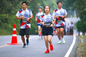 BIB: 6464, 2223
                            <button type="button" onclick="openModal(6370547)" class="btn btn-primary btn-sm float-right btn-popup" data-toggle="modal" data-target=".modal-high-quality">
                        <i class="fas fa-shopping-cart"></i> Add to Cart
                    </button>
                                            <button type="button" onclick="isThisMe(6370547, true)" class="btn btn-success btn-sm float-right btn-popup btn-isme hidden" data-toggle="tooltip" data-placement="bottom" title="นี่คือรูปของคุณใช่ไหม คลิกที่นี่เพื่อเอาเข้าอัลบั้ม">
                        <i class="fas fa-plus"></i> Add to album
                    </button>
                    <button type="button" onclick="isThisMe(6370547, false)" class="btn btn-warning btn-sm float-right btn-popup btn-isnotme hidden">
                        <i class="fas fa-ban"></i> Remove from album
                    </button>