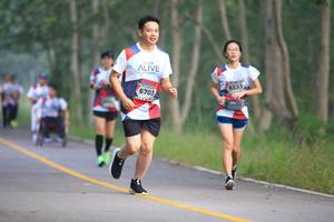 BIB: 6333, 6703
                            <button type="button" onclick="openModal(6356591)" class="btn btn-primary btn-sm float-right btn-popup" data-toggle="modal" data-target=".modal-high-quality">
                        <i class="fas fa-shopping-cart"></i> Add to Cart
                    </button>
                                            <button type="button" onclick="isThisMe(6356591, true)" class="btn btn-success btn-sm float-right btn-popup btn-isme hidden" data-toggle="tooltip" data-placement="bottom" title="นี่คือรูปของคุณใช่ไหม คลิกที่นี่เพื่อเอาเข้าอัลบั้ม">
                        <i class="fas fa-plus"></i> Add to album
                    </button>
                    <button type="button" onclick="isThisMe(6356591, false)" class="btn btn-warning btn-sm float-right btn-popup btn-isnotme hidden">
                        <i class="fas fa-ban"></i> Remove from album
                    </button>