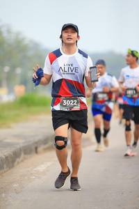 BIB: 3022
                            <button type="button" onclick="openModal(6361191)" class="btn btn-primary btn-sm float-right btn-popup" data-toggle="modal" data-target=".modal-high-quality">
                        <i class="fas fa-shopping-cart"></i> Add to Cart
                    </button>
                                            <button type="button" onclick="isThisMe(6361191, true)" class="btn btn-success btn-sm float-right btn-popup btn-isme hidden" data-toggle="tooltip" data-placement="bottom" title="นี่คือรูปของคุณใช่ไหม คลิกที่นี่เพื่อเอาเข้าอัลบั้ม">
                        <i class="fas fa-plus"></i> Add to album
                    </button>
                    <button type="button" onclick="isThisMe(6361191, false)" class="btn btn-warning btn-sm float-right btn-popup btn-isnotme hidden">
                        <i class="fas fa-ban"></i> Remove from album
                    </button>