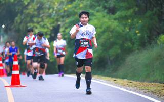 BIB: 2101
                            <button type="button" onclick="openModal(6370859)" class="btn btn-primary btn-sm float-right btn-popup" data-toggle="modal" data-target=".modal-high-quality">
                        <i class="fas fa-shopping-cart"></i> Add to Cart
                    </button>
                                            <button type="button" onclick="isThisMe(6370859, true)" class="btn btn-success btn-sm float-right btn-popup btn-isme hidden" data-toggle="tooltip" data-placement="bottom" title="นี่คือรูปของคุณใช่ไหม คลิกที่นี่เพื่อเอาเข้าอัลบั้ม">
                        <i class="fas fa-plus"></i> Add to album
                    </button>
                    <button type="button" onclick="isThisMe(6370859, false)" class="btn btn-warning btn-sm float-right btn-popup btn-isnotme hidden">
                        <i class="fas fa-ban"></i> Remove from album
                    </button>