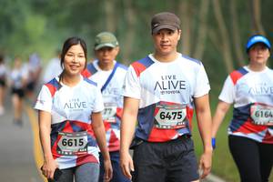 BIB: 6475, 6164, 6615
                            <button type="button" onclick="openModal(6358155)" class="btn btn-primary btn-sm float-right btn-popup" data-toggle="modal" data-target=".modal-high-quality">
                        <i class="fas fa-shopping-cart"></i> Add to Cart
                    </button>
                                            <button type="button" onclick="isThisMe(6358155, true)" class="btn btn-success btn-sm float-right btn-popup btn-isme hidden" data-toggle="tooltip" data-placement="bottom" title="นี่คือรูปของคุณใช่ไหม คลิกที่นี่เพื่อเอาเข้าอัลบั้ม">
                        <i class="fas fa-plus"></i> Add to album
                    </button>
                    <button type="button" onclick="isThisMe(6358155, false)" class="btn btn-warning btn-sm float-right btn-popup btn-isnotme hidden">
                        <i class="fas fa-ban"></i> Remove from album
                    </button>