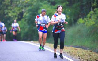 BIB: 248, 3141
                            <button type="button" onclick="openModal(6370856)" class="btn btn-primary btn-sm float-right btn-popup" data-toggle="modal" data-target=".modal-high-quality">
                        <i class="fas fa-shopping-cart"></i> Add to Cart
                    </button>
                                            <button type="button" onclick="isThisMe(6370856, true)" class="btn btn-success btn-sm float-right btn-popup btn-isme hidden" data-toggle="tooltip" data-placement="bottom" title="นี่คือรูปของคุณใช่ไหม คลิกที่นี่เพื่อเอาเข้าอัลบั้ม">
                        <i class="fas fa-plus"></i> Add to album
                    </button>
                    <button type="button" onclick="isThisMe(6370856, false)" class="btn btn-warning btn-sm float-right btn-popup btn-isnotme hidden">
                        <i class="fas fa-ban"></i> Remove from album
                    </button>