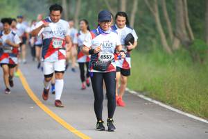 BIB: 6237, 6557
                            <button type="button" onclick="openModal(6356749)" class="btn btn-primary btn-sm float-right btn-popup" data-toggle="modal" data-target=".modal-high-quality">
                        <i class="fas fa-shopping-cart"></i> Add to Cart
                    </button>
                                            <button type="button" onclick="isThisMe(6356749, true)" class="btn btn-success btn-sm float-right btn-popup btn-isme hidden" data-toggle="tooltip" data-placement="bottom" title="นี่คือรูปของคุณใช่ไหม คลิกที่นี่เพื่อเอาเข้าอัลบั้ม">
                        <i class="fas fa-plus"></i> Add to album
                    </button>
                    <button type="button" onclick="isThisMe(6356749, false)" class="btn btn-warning btn-sm float-right btn-popup btn-isnotme hidden">
                        <i class="fas fa-ban"></i> Remove from album
                    </button>