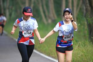 BIB: 6768, 6767
                            <button type="button" onclick="openModal(6357702)" class="btn btn-primary btn-sm float-right btn-popup" data-toggle="modal" data-target=".modal-high-quality">
                        <i class="fas fa-shopping-cart"></i> Add to Cart
                    </button>
                                            <button type="button" onclick="isThisMe(6357702, true)" class="btn btn-success btn-sm float-right btn-popup btn-isme hidden" data-toggle="tooltip" data-placement="bottom" title="นี่คือรูปของคุณใช่ไหม คลิกที่นี่เพื่อเอาเข้าอัลบั้ม">
                        <i class="fas fa-plus"></i> Add to album
                    </button>
                    <button type="button" onclick="isThisMe(6357702, false)" class="btn btn-warning btn-sm float-right btn-popup btn-isnotme hidden">
                        <i class="fas fa-ban"></i> Remove from album
                    </button>