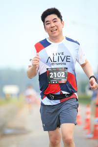 BIB: 2102, 1281
                            <button type="button" onclick="openModal(6343476)" class="btn btn-primary btn-sm float-right btn-popup" data-toggle="modal" data-target=".modal-high-quality">
                        <i class="fas fa-shopping-cart"></i> Add to Cart
                    </button>
                                            <button type="button" onclick="isThisMe(6343476, true)" class="btn btn-success btn-sm float-right btn-popup btn-isme hidden" data-toggle="tooltip" data-placement="bottom" title="นี่คือรูปของคุณใช่ไหม คลิกที่นี่เพื่อเอาเข้าอัลบั้ม">
                        <i class="fas fa-plus"></i> Add to album
                    </button>
                    <button type="button" onclick="isThisMe(6343476, false)" class="btn btn-warning btn-sm float-right btn-popup btn-isnotme hidden">
                        <i class="fas fa-ban"></i> Remove from album
                    </button>