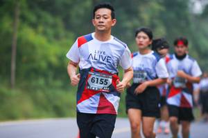 BIB: 6155
                            <button type="button" onclick="openModal(6366769)" class="btn btn-primary btn-sm float-right btn-popup" data-toggle="modal" data-target=".modal-high-quality">
                        <i class="fas fa-shopping-cart"></i> Add to Cart
                    </button>
                                            <button type="button" onclick="isThisMe(6366769, true)" class="btn btn-success btn-sm float-right btn-popup btn-isme hidden" data-toggle="tooltip" data-placement="bottom" title="นี่คือรูปของคุณใช่ไหม คลิกที่นี่เพื่อเอาเข้าอัลบั้ม">
                        <i class="fas fa-plus"></i> Add to album
                    </button>
                    <button type="button" onclick="isThisMe(6366769, false)" class="btn btn-warning btn-sm float-right btn-popup btn-isnotme hidden">
                        <i class="fas fa-ban"></i> Remove from album
                    </button>