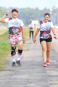 BIB: 2136, 2195
                            <button type="button" onclick="openModal(6345849)" class="btn btn-primary btn-sm float-right btn-popup" data-toggle="modal" data-target=".modal-high-quality">
                        <i class="fas fa-shopping-cart"></i> Add to Cart
                    </button>
                                            <button type="button" onclick="isThisMe(6345849, true)" class="btn btn-success btn-sm float-right btn-popup btn-isme hidden" data-toggle="tooltip" data-placement="bottom" title="นี่คือรูปของคุณใช่ไหม คลิกที่นี่เพื่อเอาเข้าอัลบั้ม">
                        <i class="fas fa-plus"></i> Add to album
                    </button>
                    <button type="button" onclick="isThisMe(6345849, false)" class="btn btn-warning btn-sm float-right btn-popup btn-isnotme hidden">
                        <i class="fas fa-ban"></i> Remove from album
                    </button>