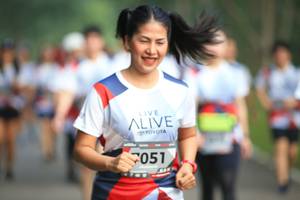 BIB: 051
                            <button type="button" onclick="openModal(6357371)" class="btn btn-primary btn-sm float-right btn-popup" data-toggle="modal" data-target=".modal-high-quality">
                        <i class="fas fa-shopping-cart"></i> Add to Cart
                    </button>
                                            <button type="button" onclick="isThisMe(6357371, true)" class="btn btn-success btn-sm float-right btn-popup btn-isme hidden" data-toggle="tooltip" data-placement="bottom" title="นี่คือรูปของคุณใช่ไหม คลิกที่นี่เพื่อเอาเข้าอัลบั้ม">
                        <i class="fas fa-plus"></i> Add to album
                    </button>
                    <button type="button" onclick="isThisMe(6357371, false)" class="btn btn-warning btn-sm float-right btn-popup btn-isnotme hidden">
                        <i class="fas fa-ban"></i> Remove from album
                    </button>