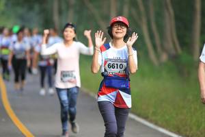 BIB: 6610
                            <button type="button" onclick="openModal(6357340)" class="btn btn-primary btn-sm float-right btn-popup" data-toggle="modal" data-target=".modal-high-quality">
                        <i class="fas fa-shopping-cart"></i> Add to Cart
                    </button>
                                            <button type="button" onclick="isThisMe(6357340, true)" class="btn btn-success btn-sm float-right btn-popup btn-isme hidden" data-toggle="tooltip" data-placement="bottom" title="นี่คือรูปของคุณใช่ไหม คลิกที่นี่เพื่อเอาเข้าอัลบั้ม">
                        <i class="fas fa-plus"></i> Add to album
                    </button>
                    <button type="button" onclick="isThisMe(6357340, false)" class="btn btn-warning btn-sm float-right btn-popup btn-isnotme hidden">
                        <i class="fas fa-ban"></i> Remove from album
                    </button>