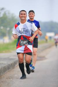 BIB: 2187
                            <button type="button" onclick="openModal(6361902)" class="btn btn-primary btn-sm float-right btn-popup" data-toggle="modal" data-target=".modal-high-quality">
                        <i class="fas fa-shopping-cart"></i> Add to Cart
                    </button>
                                            <button type="button" onclick="isThisMe(6361902, true)" class="btn btn-success btn-sm float-right btn-popup btn-isme hidden" data-toggle="tooltip" data-placement="bottom" title="นี่คือรูปของคุณใช่ไหม คลิกที่นี่เพื่อเอาเข้าอัลบั้ม">
                        <i class="fas fa-plus"></i> Add to album
                    </button>
                    <button type="button" onclick="isThisMe(6361902, false)" class="btn btn-warning btn-sm float-right btn-popup btn-isnotme hidden">
                        <i class="fas fa-ban"></i> Remove from album
                    </button>