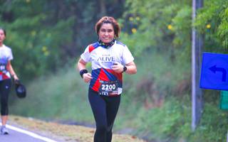 BIB: 2200
                            <button type="button" onclick="openModal(6370950)" class="btn btn-primary btn-sm float-right btn-popup" data-toggle="modal" data-target=".modal-high-quality">
                        <i class="fas fa-shopping-cart"></i> Add to Cart
                    </button>
                                            <button type="button" onclick="isThisMe(6370950, true)" class="btn btn-success btn-sm float-right btn-popup btn-isme hidden" data-toggle="tooltip" data-placement="bottom" title="นี่คือรูปของคุณใช่ไหม คลิกที่นี่เพื่อเอาเข้าอัลบั้ม">
                        <i class="fas fa-plus"></i> Add to album
                    </button>
                    <button type="button" onclick="isThisMe(6370950, false)" class="btn btn-warning btn-sm float-right btn-popup btn-isnotme hidden">
                        <i class="fas fa-ban"></i> Remove from album
                    </button>