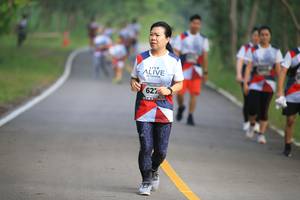 BIB: 627
                            <button type="button" onclick="openModal(6357243)" class="btn btn-primary btn-sm float-right btn-popup" data-toggle="modal" data-target=".modal-high-quality">
                        <i class="fas fa-shopping-cart"></i> Add to Cart
                    </button>
                                            <button type="button" onclick="isThisMe(6357243, true)" class="btn btn-success btn-sm float-right btn-popup btn-isme hidden" data-toggle="tooltip" data-placement="bottom" title="นี่คือรูปของคุณใช่ไหม คลิกที่นี่เพื่อเอาเข้าอัลบั้ม">
                        <i class="fas fa-plus"></i> Add to album
                    </button>
                    <button type="button" onclick="isThisMe(6357243, false)" class="btn btn-warning btn-sm float-right btn-popup btn-isnotme hidden">
                        <i class="fas fa-ban"></i> Remove from album
                    </button>