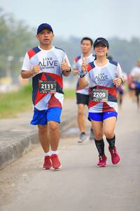 BIB: 2111, 2209
                            <button type="button" onclick="openModal(6361181)" class="btn btn-primary btn-sm float-right btn-popup" data-toggle="modal" data-target=".modal-high-quality">
                        <i class="fas fa-shopping-cart"></i> Add to Cart
                    </button>
                                            <button type="button" onclick="isThisMe(6361181, true)" class="btn btn-success btn-sm float-right btn-popup btn-isme hidden" data-toggle="tooltip" data-placement="bottom" title="นี่คือรูปของคุณใช่ไหม คลิกที่นี่เพื่อเอาเข้าอัลบั้ม">
                        <i class="fas fa-plus"></i> Add to album
                    </button>
                    <button type="button" onclick="isThisMe(6361181, false)" class="btn btn-warning btn-sm float-right btn-popup btn-isnotme hidden">
                        <i class="fas fa-ban"></i> Remove from album
                    </button>