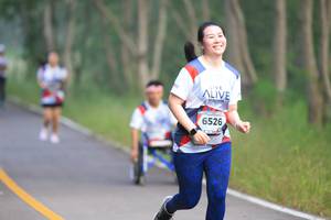 BIB: 6526, 
                            <button type="button" onclick="openModal(6356792)" class="btn btn-primary btn-sm float-right btn-popup" data-toggle="modal" data-target=".modal-high-quality">
                        <i class="fas fa-shopping-cart"></i> Add to Cart
                    </button>
                                            <button type="button" onclick="isThisMe(6356792, true)" class="btn btn-success btn-sm float-right btn-popup btn-isme hidden" data-toggle="tooltip" data-placement="bottom" title="นี่คือรูปของคุณใช่ไหม คลิกที่นี่เพื่อเอาเข้าอัลบั้ม">
                        <i class="fas fa-plus"></i> Add to album
                    </button>
                    <button type="button" onclick="isThisMe(6356792, false)" class="btn btn-warning btn-sm float-right btn-popup btn-isnotme hidden">
                        <i class="fas fa-ban"></i> Remove from album
                    </button>