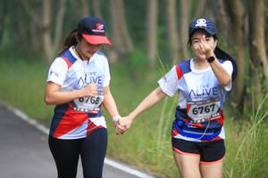 BIB: 0768, 6767
                            <button type="button" onclick="openModal(6357695)" class="btn btn-primary btn-sm float-right btn-popup" data-toggle="modal" data-target=".modal-high-quality">
                        <i class="fas fa-shopping-cart"></i> Add to Cart
                    </button>
                                            <button type="button" onclick="isThisMe(6357695, true)" class="btn btn-success btn-sm float-right btn-popup btn-isme hidden" data-toggle="tooltip" data-placement="bottom" title="นี่คือรูปของคุณใช่ไหม คลิกที่นี่เพื่อเอาเข้าอัลบั้ม">
                        <i class="fas fa-plus"></i> Add to album
                    </button>
                    <button type="button" onclick="isThisMe(6357695, false)" class="btn btn-warning btn-sm float-right btn-popup btn-isnotme hidden">
                        <i class="fas fa-ban"></i> Remove from album
                    </button>