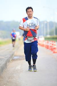 BIB: 2855
                            <button type="button" onclick="openModal(6344282)" class="btn btn-primary btn-sm float-right btn-popup" data-toggle="modal" data-target=".modal-high-quality">
                        <i class="fas fa-shopping-cart"></i> Add to Cart
                    </button>
                                            <button type="button" onclick="isThisMe(6344282, true)" class="btn btn-success btn-sm float-right btn-popup btn-isme hidden" data-toggle="tooltip" data-placement="bottom" title="นี่คือรูปของคุณใช่ไหม คลิกที่นี่เพื่อเอาเข้าอัลบั้ม">
                        <i class="fas fa-plus"></i> Add to album
                    </button>
                    <button type="button" onclick="isThisMe(6344282, false)" class="btn btn-warning btn-sm float-right btn-popup btn-isnotme hidden">
                        <i class="fas fa-ban"></i> Remove from album
                    </button>