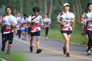 BIB: 075, 6240
                            <button type="button" onclick="openModal(6356524)" class="btn btn-primary btn-sm float-right btn-popup" data-toggle="modal" data-target=".modal-high-quality">
                        <i class="fas fa-shopping-cart"></i> Add to Cart
                    </button>
                                            <button type="button" onclick="isThisMe(6356524, true)" class="btn btn-success btn-sm float-right btn-popup btn-isme hidden" data-toggle="tooltip" data-placement="bottom" title="นี่คือรูปของคุณใช่ไหม คลิกที่นี่เพื่อเอาเข้าอัลบั้ม">
                        <i class="fas fa-plus"></i> Add to album
                    </button>
                    <button type="button" onclick="isThisMe(6356524, false)" class="btn btn-warning btn-sm float-right btn-popup btn-isnotme hidden">
                        <i class="fas fa-ban"></i> Remove from album
                    </button>