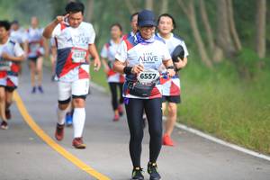 BIB: 621, 6557
                            <button type="button" onclick="openModal(6356752)" class="btn btn-primary btn-sm float-right btn-popup" data-toggle="modal" data-target=".modal-high-quality">
                        <i class="fas fa-shopping-cart"></i> Add to Cart
                    </button>
                                            <button type="button" onclick="isThisMe(6356752, true)" class="btn btn-success btn-sm float-right btn-popup btn-isme hidden" data-toggle="tooltip" data-placement="bottom" title="นี่คือรูปของคุณใช่ไหม คลิกที่นี่เพื่อเอาเข้าอัลบั้ม">
                        <i class="fas fa-plus"></i> Add to album
                    </button>
                    <button type="button" onclick="isThisMe(6356752, false)" class="btn btn-warning btn-sm float-right btn-popup btn-isnotme hidden">
                        <i class="fas fa-ban"></i> Remove from album
                    </button>