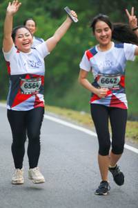 BIB: 6642, 6564
                            <button type="button" onclick="openModal(6368691)" class="btn btn-primary btn-sm float-right btn-popup" data-toggle="modal" data-target=".modal-high-quality">
                        <i class="fas fa-shopping-cart"></i> Add to Cart
                    </button>
                                            <button type="button" onclick="isThisMe(6368691, true)" class="btn btn-success btn-sm float-right btn-popup btn-isme hidden" data-toggle="tooltip" data-placement="bottom" title="นี่คือรูปของคุณใช่ไหม คลิกที่นี่เพื่อเอาเข้าอัลบั้ม">
                        <i class="fas fa-plus"></i> Add to album
                    </button>
                    <button type="button" onclick="isThisMe(6368691, false)" class="btn btn-warning btn-sm float-right btn-popup btn-isnotme hidden">
                        <i class="fas fa-ban"></i> Remove from album
                    </button>