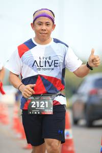 BIB: 2121, 128
                            <button type="button" onclick="openModal(6343265)" class="btn btn-primary btn-sm float-right btn-popup" data-toggle="modal" data-target=".modal-high-quality">
                        <i class="fas fa-shopping-cart"></i> Add to Cart
                    </button>
                                            <button type="button" onclick="isThisMe(6343265, true)" class="btn btn-success btn-sm float-right btn-popup btn-isme hidden" data-toggle="tooltip" data-placement="bottom" title="นี่คือรูปของคุณใช่ไหม คลิกที่นี่เพื่อเอาเข้าอัลบั้ม">
                        <i class="fas fa-plus"></i> Add to album
                    </button>
                    <button type="button" onclick="isThisMe(6343265, false)" class="btn btn-warning btn-sm float-right btn-popup btn-isnotme hidden">
                        <i class="fas fa-ban"></i> Remove from album
                    </button>