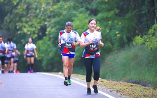 BIB: 2488, 3141
                            <button type="button" onclick="openModal(6370854)" class="btn btn-primary btn-sm float-right btn-popup" data-toggle="modal" data-target=".modal-high-quality">
                        <i class="fas fa-shopping-cart"></i> Add to Cart
                    </button>
                                            <button type="button" onclick="isThisMe(6370854, true)" class="btn btn-success btn-sm float-right btn-popup btn-isme hidden" data-toggle="tooltip" data-placement="bottom" title="นี่คือรูปของคุณใช่ไหม คลิกที่นี่เพื่อเอาเข้าอัลบั้ม">
                        <i class="fas fa-plus"></i> Add to album
                    </button>
                    <button type="button" onclick="isThisMe(6370854, false)" class="btn btn-warning btn-sm float-right btn-popup btn-isnotme hidden">
                        <i class="fas fa-ban"></i> Remove from album
                    </button>