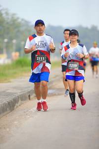 BIB: 2111, 2209
                            <button type="button" onclick="openModal(6361173)" class="btn btn-primary btn-sm float-right btn-popup" data-toggle="modal" data-target=".modal-high-quality">
                        <i class="fas fa-shopping-cart"></i> Add to Cart
                    </button>
                                            <button type="button" onclick="isThisMe(6361173, true)" class="btn btn-success btn-sm float-right btn-popup btn-isme hidden" data-toggle="tooltip" data-placement="bottom" title="นี่คือรูปของคุณใช่ไหม คลิกที่นี่เพื่อเอาเข้าอัลบั้ม">
                        <i class="fas fa-plus"></i> Add to album
                    </button>
                    <button type="button" onclick="isThisMe(6361173, false)" class="btn btn-warning btn-sm float-right btn-popup btn-isnotme hidden">
                        <i class="fas fa-ban"></i> Remove from album
                    </button>