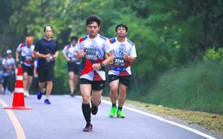 BIB: 6003, 2746
                            <button type="button" onclick="openModal(6370767)" class="btn btn-primary btn-sm float-right btn-popup" data-toggle="modal" data-target=".modal-high-quality">
                        <i class="fas fa-shopping-cart"></i> Add to Cart
                    </button>
                                            <button type="button" onclick="isThisMe(6370767, true)" class="btn btn-success btn-sm float-right btn-popup btn-isme hidden" data-toggle="tooltip" data-placement="bottom" title="นี่คือรูปของคุณใช่ไหม คลิกที่นี่เพื่อเอาเข้าอัลบั้ม">
                        <i class="fas fa-plus"></i> Add to album
                    </button>
                    <button type="button" onclick="isThisMe(6370767, false)" class="btn btn-warning btn-sm float-right btn-popup btn-isnotme hidden">
                        <i class="fas fa-ban"></i> Remove from album
                    </button>