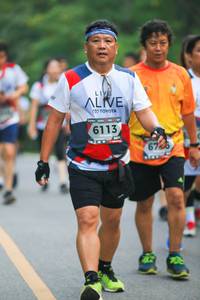 BIB: 6113, 676
                            <button type="button" onclick="openModal(6368175)" class="btn btn-primary btn-sm float-right btn-popup" data-toggle="modal" data-target=".modal-high-quality">
                        <i class="fas fa-shopping-cart"></i> Add to Cart
                    </button>
                                            <button type="button" onclick="isThisMe(6368175, true)" class="btn btn-success btn-sm float-right btn-popup btn-isme hidden" data-toggle="tooltip" data-placement="bottom" title="นี่คือรูปของคุณใช่ไหม คลิกที่นี่เพื่อเอาเข้าอัลบั้ม">
                        <i class="fas fa-plus"></i> Add to album
                    </button>
                    <button type="button" onclick="isThisMe(6368175, false)" class="btn btn-warning btn-sm float-right btn-popup btn-isnotme hidden">
                        <i class="fas fa-ban"></i> Remove from album
                    </button>