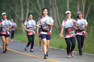 BIB: 707, 6535, 7074, 6567
                            <button type="button" onclick="openModal(6356517)" class="btn btn-primary btn-sm float-right btn-popup" data-toggle="modal" data-target=".modal-high-quality">
                        <i class="fas fa-shopping-cart"></i> Add to Cart
                    </button>
                                            <button type="button" onclick="isThisMe(6356517, true)" class="btn btn-success btn-sm float-right btn-popup btn-isme hidden" data-toggle="tooltip" data-placement="bottom" title="นี่คือรูปของคุณใช่ไหม คลิกที่นี่เพื่อเอาเข้าอัลบั้ม">
                        <i class="fas fa-plus"></i> Add to album
                    </button>
                    <button type="button" onclick="isThisMe(6356517, false)" class="btn btn-warning btn-sm float-right btn-popup btn-isnotme hidden">
                        <i class="fas fa-ban"></i> Remove from album
                    </button>