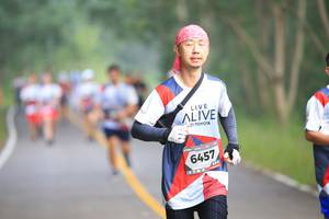 BIB: 6457
                            <button type="button" onclick="openModal(6356931)" class="btn btn-primary btn-sm float-right btn-popup" data-toggle="modal" data-target=".modal-high-quality">
                        <i class="fas fa-shopping-cart"></i> Add to Cart
                    </button>
                                            <button type="button" onclick="isThisMe(6356931, true)" class="btn btn-success btn-sm float-right btn-popup btn-isme hidden" data-toggle="tooltip" data-placement="bottom" title="นี่คือรูปของคุณใช่ไหม คลิกที่นี่เพื่อเอาเข้าอัลบั้ม">
                        <i class="fas fa-plus"></i> Add to album
                    </button>
                    <button type="button" onclick="isThisMe(6356931, false)" class="btn btn-warning btn-sm float-right btn-popup btn-isnotme hidden">
                        <i class="fas fa-ban"></i> Remove from album
                    </button>