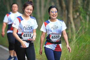 BIB: 6315, 6337
                            <button type="button" onclick="openModal(6357362)" class="btn btn-primary btn-sm float-right btn-popup" data-toggle="modal" data-target=".modal-high-quality">
                        <i class="fas fa-shopping-cart"></i> Add to Cart
                    </button>
                                            <button type="button" onclick="isThisMe(6357362, true)" class="btn btn-success btn-sm float-right btn-popup btn-isme hidden" data-toggle="tooltip" data-placement="bottom" title="นี่คือรูปของคุณใช่ไหม คลิกที่นี่เพื่อเอาเข้าอัลบั้ม">
                        <i class="fas fa-plus"></i> Add to album
                    </button>
                    <button type="button" onclick="isThisMe(6357362, false)" class="btn btn-warning btn-sm float-right btn-popup btn-isnotme hidden">
                        <i class="fas fa-ban"></i> Remove from album
                    </button>