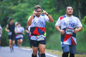 BIB: 6889, 6877
                            <button type="button" onclick="openModal(6367136)" class="btn btn-primary btn-sm float-right btn-popup" data-toggle="modal" data-target=".modal-high-quality">
                        <i class="fas fa-shopping-cart"></i> Add to Cart
                    </button>
                                            <button type="button" onclick="isThisMe(6367136, true)" class="btn btn-success btn-sm float-right btn-popup btn-isme hidden" data-toggle="tooltip" data-placement="bottom" title="นี่คือรูปของคุณใช่ไหม คลิกที่นี่เพื่อเอาเข้าอัลบั้ม">
                        <i class="fas fa-plus"></i> Add to album
                    </button>
                    <button type="button" onclick="isThisMe(6367136, false)" class="btn btn-warning btn-sm float-right btn-popup btn-isnotme hidden">
                        <i class="fas fa-ban"></i> Remove from album
                    </button>