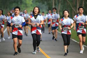 BIB: 6850, 6851, 6963
                            <button type="button" onclick="openModal(6357151)" class="btn btn-primary btn-sm float-right btn-popup" data-toggle="modal" data-target=".modal-high-quality">
                        <i class="fas fa-shopping-cart"></i> Add to Cart
                    </button>
                                            <button type="button" onclick="isThisMe(6357151, true)" class="btn btn-success btn-sm float-right btn-popup btn-isme hidden" data-toggle="tooltip" data-placement="bottom" title="นี่คือรูปของคุณใช่ไหม คลิกที่นี่เพื่อเอาเข้าอัลบั้ม">
                        <i class="fas fa-plus"></i> Add to album
                    </button>
                    <button type="button" onclick="isThisMe(6357151, false)" class="btn btn-warning btn-sm float-right btn-popup btn-isnotme hidden">
                        <i class="fas fa-ban"></i> Remove from album
                    </button>