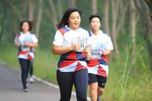 BIB: 7009
                            <button type="button" onclick="openModal(6356909)" class="btn btn-primary btn-sm float-right btn-popup" data-toggle="modal" data-target=".modal-high-quality">
                        <i class="fas fa-shopping-cart"></i> Add to Cart
                    </button>
                                            <button type="button" onclick="isThisMe(6356909, true)" class="btn btn-success btn-sm float-right btn-popup btn-isme hidden" data-toggle="tooltip" data-placement="bottom" title="นี่คือรูปของคุณใช่ไหม คลิกที่นี่เพื่อเอาเข้าอัลบั้ม">
                        <i class="fas fa-plus"></i> Add to album
                    </button>
                    <button type="button" onclick="isThisMe(6356909, false)" class="btn btn-warning btn-sm float-right btn-popup btn-isnotme hidden">
                        <i class="fas fa-ban"></i> Remove from album
                    </button>