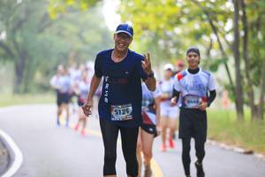 BIB: 125
                            <button type="button" onclick="openModal(6365928)" class="btn btn-primary btn-sm float-right btn-popup" data-toggle="modal" data-target=".modal-high-quality">
                        <i class="fas fa-shopping-cart"></i> Add to Cart
                    </button>
                                            <button type="button" onclick="isThisMe(6365928, true)" class="btn btn-success btn-sm float-right btn-popup btn-isme hidden" data-toggle="tooltip" data-placement="bottom" title="นี่คือรูปของคุณใช่ไหม คลิกที่นี่เพื่อเอาเข้าอัลบั้ม">
                        <i class="fas fa-plus"></i> Add to album
                    </button>
                    <button type="button" onclick="isThisMe(6365928, false)" class="btn btn-warning btn-sm float-right btn-popup btn-isnotme hidden">
                        <i class="fas fa-ban"></i> Remove from album
                    </button>