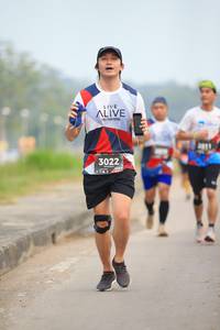 BIB: 3022
                            <button type="button" onclick="openModal(6361192)" class="btn btn-primary btn-sm float-right btn-popup" data-toggle="modal" data-target=".modal-high-quality">
                        <i class="fas fa-shopping-cart"></i> Add to Cart
                    </button>
                                            <button type="button" onclick="isThisMe(6361192, true)" class="btn btn-success btn-sm float-right btn-popup btn-isme hidden" data-toggle="tooltip" data-placement="bottom" title="นี่คือรูปของคุณใช่ไหม คลิกที่นี่เพื่อเอาเข้าอัลบั้ม">
                        <i class="fas fa-plus"></i> Add to album
                    </button>
                    <button type="button" onclick="isThisMe(6361192, false)" class="btn btn-warning btn-sm float-right btn-popup btn-isnotme hidden">
                        <i class="fas fa-ban"></i> Remove from album
                    </button>