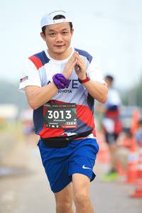 BIB: 3013, 128
                            <button type="button" onclick="openModal(6343316)" class="btn btn-primary btn-sm float-right btn-popup" data-toggle="modal" data-target=".modal-high-quality">
                        <i class="fas fa-shopping-cart"></i> Add to Cart
                    </button>
                                            <button type="button" onclick="isThisMe(6343316, true)" class="btn btn-success btn-sm float-right btn-popup btn-isme hidden" data-toggle="tooltip" data-placement="bottom" title="นี่คือรูปของคุณใช่ไหม คลิกที่นี่เพื่อเอาเข้าอัลบั้ม">
                        <i class="fas fa-plus"></i> Add to album
                    </button>
                    <button type="button" onclick="isThisMe(6343316, false)" class="btn btn-warning btn-sm float-right btn-popup btn-isnotme hidden">
                        <i class="fas fa-ban"></i> Remove from album
                    </button>