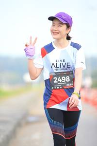 BIB: 2498, 128
                            <button type="button" onclick="openModal(6344374)" class="btn btn-primary btn-sm float-right btn-popup" data-toggle="modal" data-target=".modal-high-quality">
                        <i class="fas fa-shopping-cart"></i> Add to Cart
                    </button>
                                            <button type="button" onclick="isThisMe(6344374, true)" class="btn btn-success btn-sm float-right btn-popup btn-isme hidden" data-toggle="tooltip" data-placement="bottom" title="นี่คือรูปของคุณใช่ไหม คลิกที่นี่เพื่อเอาเข้าอัลบั้ม">
                        <i class="fas fa-plus"></i> Add to album
                    </button>
                    <button type="button" onclick="isThisMe(6344374, false)" class="btn btn-warning btn-sm float-right btn-popup btn-isnotme hidden">
                        <i class="fas fa-ban"></i> Remove from album
                    </button>