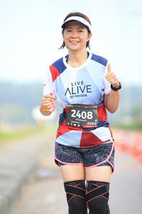 BIB: 2408, 128
                            <button type="button" onclick="openModal(6344400)" class="btn btn-primary btn-sm float-right btn-popup" data-toggle="modal" data-target=".modal-high-quality">
                        <i class="fas fa-shopping-cart"></i> Add to Cart
                    </button>
                                            <button type="button" onclick="isThisMe(6344400, true)" class="btn btn-success btn-sm float-right btn-popup btn-isme hidden" data-toggle="tooltip" data-placement="bottom" title="นี่คือรูปของคุณใช่ไหม คลิกที่นี่เพื่อเอาเข้าอัลบั้ม">
                        <i class="fas fa-plus"></i> Add to album
                    </button>
                    <button type="button" onclick="isThisMe(6344400, false)" class="btn btn-warning btn-sm float-right btn-popup btn-isnotme hidden">
                        <i class="fas fa-ban"></i> Remove from album
                    </button>