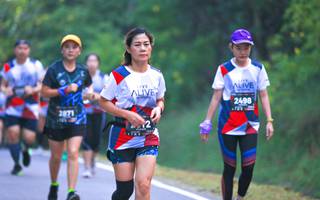 BIB: 2498, 2871
                            <button type="button" onclick="openModal(6370742)" class="btn btn-primary btn-sm float-right btn-popup" data-toggle="modal" data-target=".modal-high-quality">
                        <i class="fas fa-shopping-cart"></i> Add to Cart
                    </button>
                                            <button type="button" onclick="isThisMe(6370742, true)" class="btn btn-success btn-sm float-right btn-popup btn-isme hidden" data-toggle="tooltip" data-placement="bottom" title="นี่คือรูปของคุณใช่ไหม คลิกที่นี่เพื่อเอาเข้าอัลบั้ม">
                        <i class="fas fa-plus"></i> Add to album
                    </button>
                    <button type="button" onclick="isThisMe(6370742, false)" class="btn btn-warning btn-sm float-right btn-popup btn-isnotme hidden">
                        <i class="fas fa-ban"></i> Remove from album
                    </button>