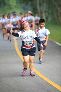 BIB: 7090, 6766
                            <button type="button" onclick="openModal(6358085)" class="btn btn-primary btn-sm float-right btn-popup" data-toggle="modal" data-target=".modal-high-quality">
                        <i class="fas fa-shopping-cart"></i> Add to Cart
                    </button>
                                            <button type="button" onclick="isThisMe(6358085, true)" class="btn btn-success btn-sm float-right btn-popup btn-isme hidden" data-toggle="tooltip" data-placement="bottom" title="นี่คือรูปของคุณใช่ไหม คลิกที่นี่เพื่อเอาเข้าอัลบั้ม">
                        <i class="fas fa-plus"></i> Add to album
                    </button>
                    <button type="button" onclick="isThisMe(6358085, false)" class="btn btn-warning btn-sm float-right btn-popup btn-isnotme hidden">
                        <i class="fas fa-ban"></i> Remove from album
                    </button>