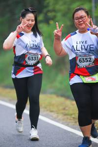 BIB: 6331, 6352
                            <button type="button" onclick="openModal(6368335)" class="btn btn-primary btn-sm float-right btn-popup" data-toggle="modal" data-target=".modal-high-quality">
                        <i class="fas fa-shopping-cart"></i> Add to Cart
                    </button>
                                            <button type="button" onclick="isThisMe(6368335, true)" class="btn btn-success btn-sm float-right btn-popup btn-isme hidden" data-toggle="tooltip" data-placement="bottom" title="นี่คือรูปของคุณใช่ไหม คลิกที่นี่เพื่อเอาเข้าอัลบั้ม">
                        <i class="fas fa-plus"></i> Add to album
                    </button>
                    <button type="button" onclick="isThisMe(6368335, false)" class="btn btn-warning btn-sm float-right btn-popup btn-isnotme hidden">
                        <i class="fas fa-ban"></i> Remove from album
                    </button>