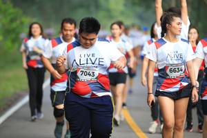 BIB: 7043, 6634
                            <button type="button" onclick="openModal(6358135)" class="btn btn-primary btn-sm float-right btn-popup" data-toggle="modal" data-target=".modal-high-quality">
                        <i class="fas fa-shopping-cart"></i> Add to Cart
                    </button>
                                            <button type="button" onclick="isThisMe(6358135, true)" class="btn btn-success btn-sm float-right btn-popup btn-isme hidden" data-toggle="tooltip" data-placement="bottom" title="นี่คือรูปของคุณใช่ไหม คลิกที่นี่เพื่อเอาเข้าอัลบั้ม">
                        <i class="fas fa-plus"></i> Add to album
                    </button>
                    <button type="button" onclick="isThisMe(6358135, false)" class="btn btn-warning btn-sm float-right btn-popup btn-isnotme hidden">
                        <i class="fas fa-ban"></i> Remove from album
                    </button>