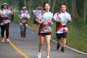 BIB: 6702, 6931
                            <button type="button" onclick="openModal(6357039)" class="btn btn-primary btn-sm float-right btn-popup" data-toggle="modal" data-target=".modal-high-quality">
                        <i class="fas fa-shopping-cart"></i> Add to Cart
                    </button>
                                            <button type="button" onclick="isThisMe(6357039, true)" class="btn btn-success btn-sm float-right btn-popup btn-isme hidden" data-toggle="tooltip" data-placement="bottom" title="นี่คือรูปของคุณใช่ไหม คลิกที่นี่เพื่อเอาเข้าอัลบั้ม">
                        <i class="fas fa-plus"></i> Add to album
                    </button>
                    <button type="button" onclick="isThisMe(6357039, false)" class="btn btn-warning btn-sm float-right btn-popup btn-isnotme hidden">
                        <i class="fas fa-ban"></i> Remove from album
                    </button>