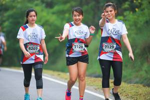 BIB: 7129, 7128, 6207
                            <button type="button" onclick="openModal(6368598)" class="btn btn-primary btn-sm float-right btn-popup" data-toggle="modal" data-target=".modal-high-quality">
                        <i class="fas fa-shopping-cart"></i> Add to Cart
                    </button>
                                            <button type="button" onclick="isThisMe(6368598, true)" class="btn btn-success btn-sm float-right btn-popup btn-isme hidden" data-toggle="tooltip" data-placement="bottom" title="นี่คือรูปของคุณใช่ไหม คลิกที่นี่เพื่อเอาเข้าอัลบั้ม">
                        <i class="fas fa-plus"></i> Add to album
                    </button>
                    <button type="button" onclick="isThisMe(6368598, false)" class="btn btn-warning btn-sm float-right btn-popup btn-isnotme hidden">
                        <i class="fas fa-ban"></i> Remove from album
                    </button>