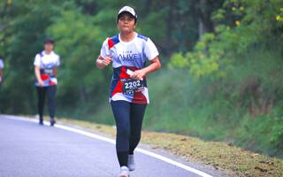 BIB: 2202
                            <button type="button" onclick="openModal(6370790)" class="btn btn-primary btn-sm float-right btn-popup" data-toggle="modal" data-target=".modal-high-quality">
                        <i class="fas fa-shopping-cart"></i> Add to Cart
                    </button>
                                            <button type="button" onclick="isThisMe(6370790, true)" class="btn btn-success btn-sm float-right btn-popup btn-isme hidden" data-toggle="tooltip" data-placement="bottom" title="นี่คือรูปของคุณใช่ไหม คลิกที่นี่เพื่อเอาเข้าอัลบั้ม">
                        <i class="fas fa-plus"></i> Add to album
                    </button>
                    <button type="button" onclick="isThisMe(6370790, false)" class="btn btn-warning btn-sm float-right btn-popup btn-isnotme hidden">
                        <i class="fas fa-ban"></i> Remove from album
                    </button>