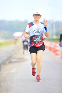 BIB: 2196
                            <button type="button" onclick="openModal(6344560)" class="btn btn-primary btn-sm float-right btn-popup" data-toggle="modal" data-target=".modal-high-quality">
                        <i class="fas fa-shopping-cart"></i> Add to Cart
                    </button>
                                            <button type="button" onclick="isThisMe(6344560, true)" class="btn btn-success btn-sm float-right btn-popup btn-isme hidden" data-toggle="tooltip" data-placement="bottom" title="นี่คือรูปของคุณใช่ไหม คลิกที่นี่เพื่อเอาเข้าอัลบั้ม">
                        <i class="fas fa-plus"></i> Add to album
                    </button>
                    <button type="button" onclick="isThisMe(6344560, false)" class="btn btn-warning btn-sm float-right btn-popup btn-isnotme hidden">
                        <i class="fas fa-ban"></i> Remove from album
                    </button>