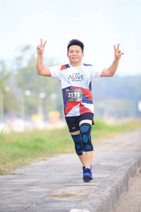 BIB: 2173
                            <button type="button" onclick="openModal(6344314)" class="btn btn-primary btn-sm float-right btn-popup" data-toggle="modal" data-target=".modal-high-quality">
                        <i class="fas fa-shopping-cart"></i> Add to Cart
                    </button>
                                            <button type="button" onclick="isThisMe(6344314, true)" class="btn btn-success btn-sm float-right btn-popup btn-isme hidden" data-toggle="tooltip" data-placement="bottom" title="นี่คือรูปของคุณใช่ไหม คลิกที่นี่เพื่อเอาเข้าอัลบั้ม">
                        <i class="fas fa-plus"></i> Add to album
                    </button>
                    <button type="button" onclick="isThisMe(6344314, false)" class="btn btn-warning btn-sm float-right btn-popup btn-isnotme hidden">
                        <i class="fas fa-ban"></i> Remove from album
                    </button>