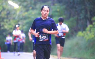 BIB: 2425
                            <button type="button" onclick="openModal(6370775)" class="btn btn-primary btn-sm float-right btn-popup" data-toggle="modal" data-target=".modal-high-quality">
                        <i class="fas fa-shopping-cart"></i> Add to Cart
                    </button>
                                            <button type="button" onclick="isThisMe(6370775, true)" class="btn btn-success btn-sm float-right btn-popup btn-isme hidden" data-toggle="tooltip" data-placement="bottom" title="นี่คือรูปของคุณใช่ไหม คลิกที่นี่เพื่อเอาเข้าอัลบั้ม">
                        <i class="fas fa-plus"></i> Add to album
                    </button>
                    <button type="button" onclick="isThisMe(6370775, false)" class="btn btn-warning btn-sm float-right btn-popup btn-isnotme hidden">
                        <i class="fas fa-ban"></i> Remove from album
                    </button>